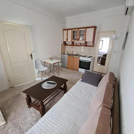 Eve Apartment